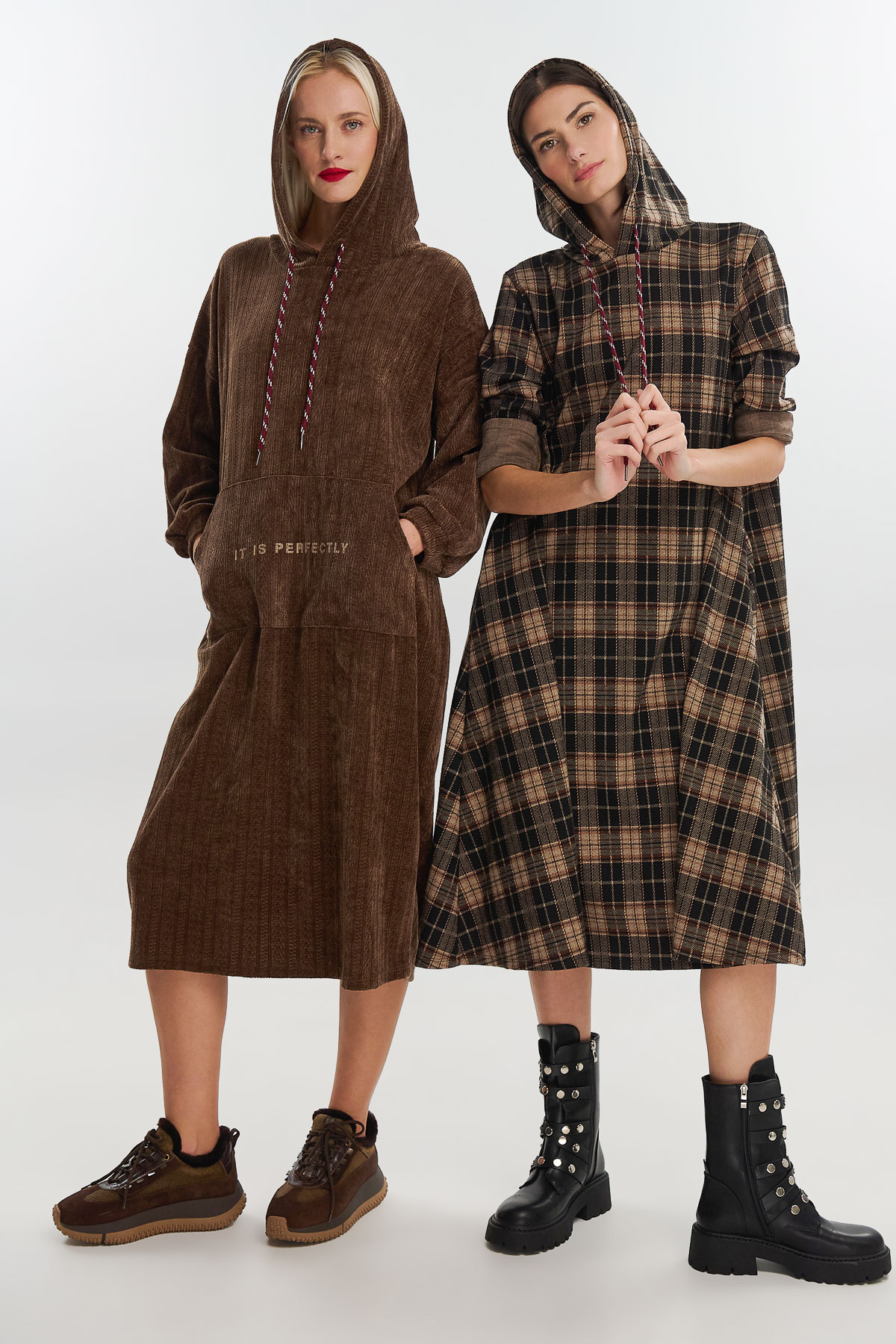 Φόρεμα καρό με κουκούλα - Μαύρο, One_size